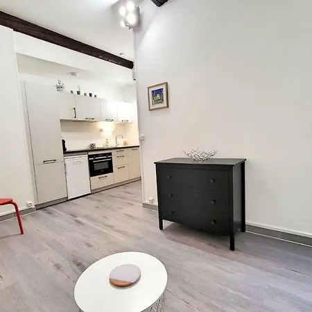 21m With Wifi In The Center And Near The Apartment